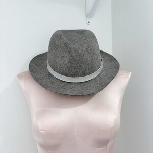 rag & bone | Accessories | Rag Bone Packable Visor Cap Blue  display picture 1